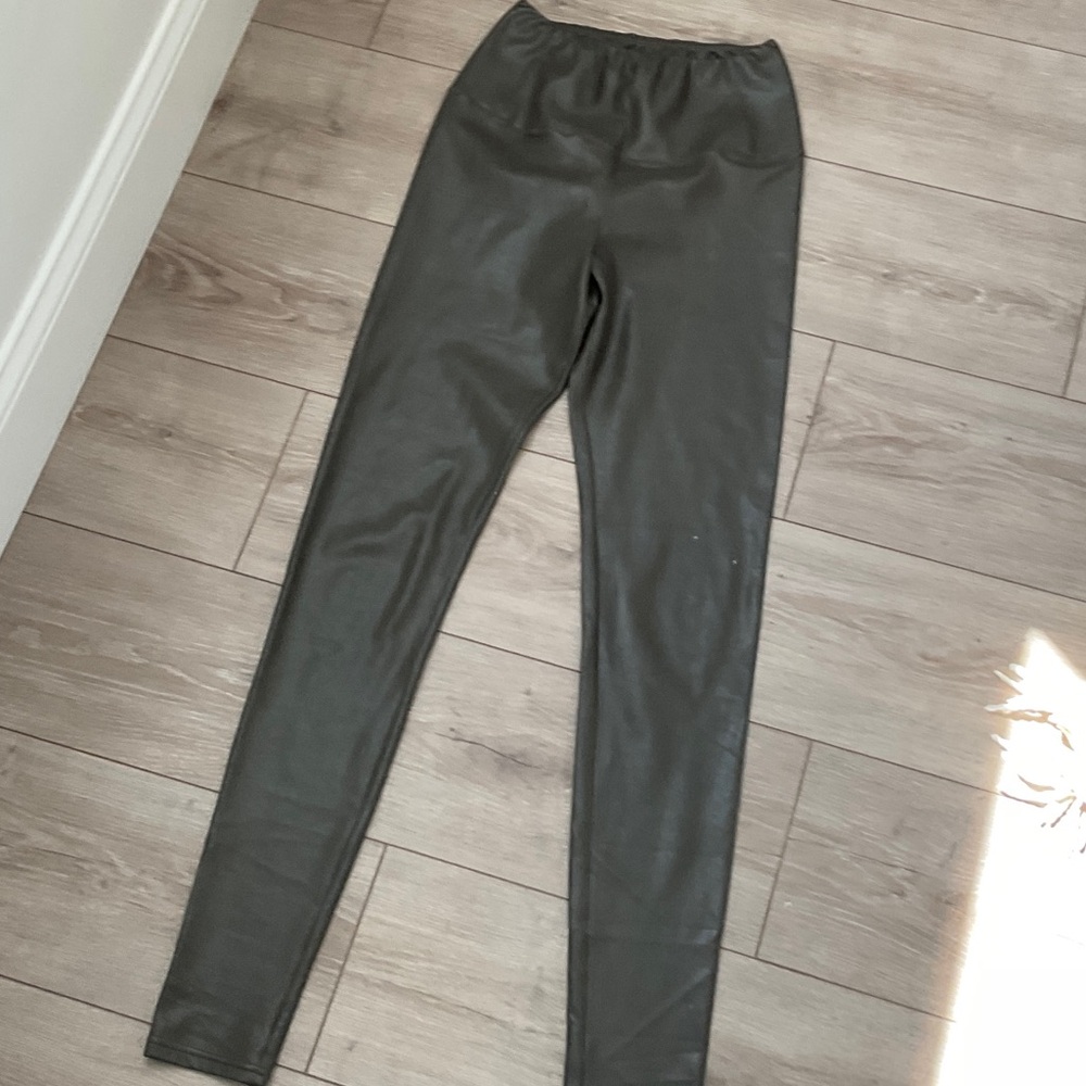 Wilfred Free Faux Leather Skirt in Olive Taupe